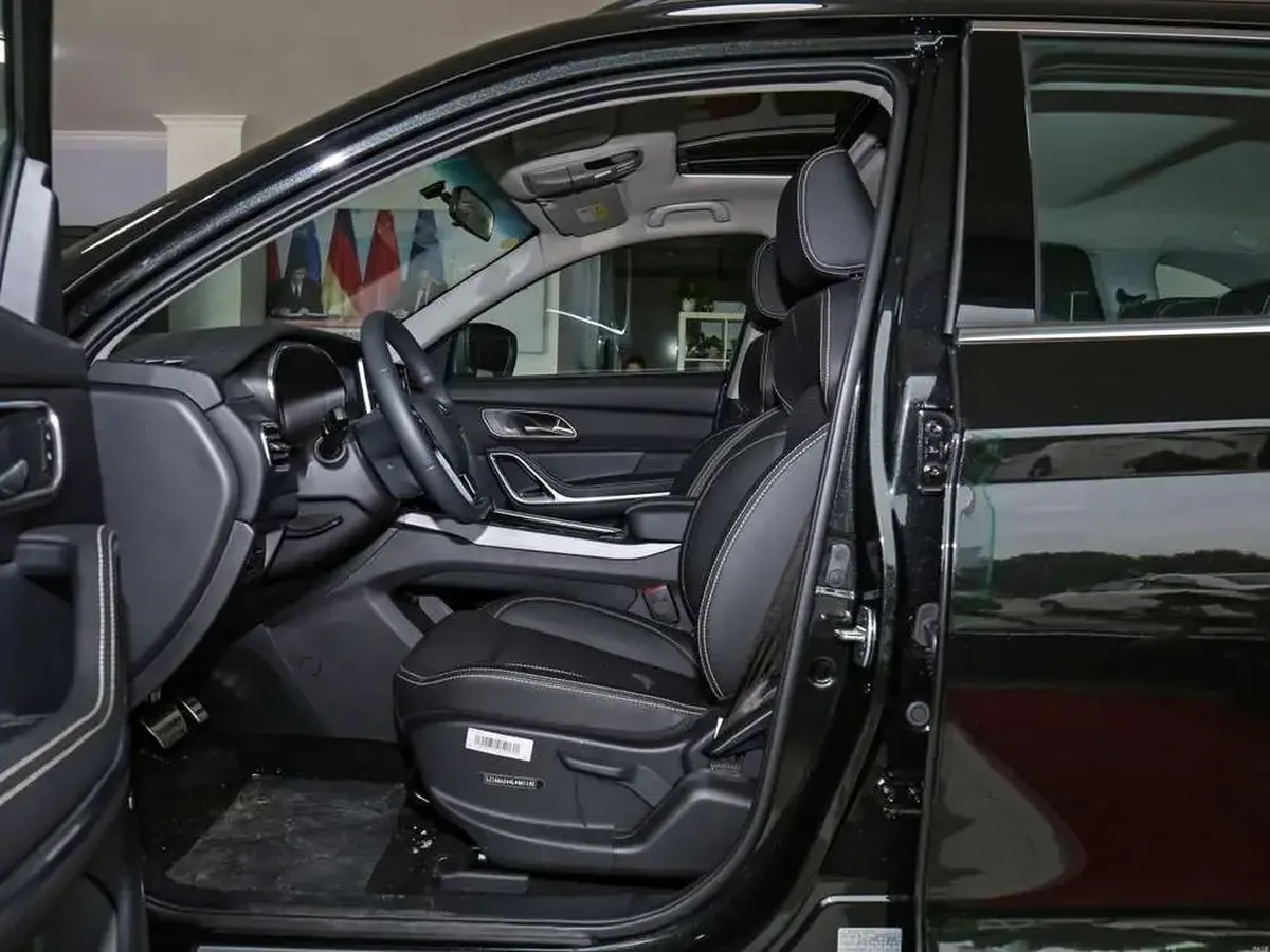 JAC S7