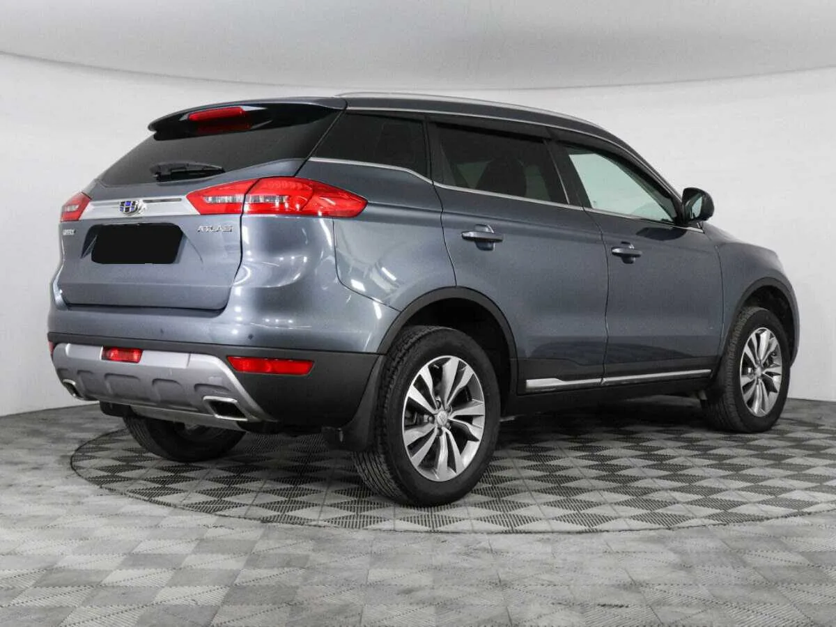 Geely Atlas