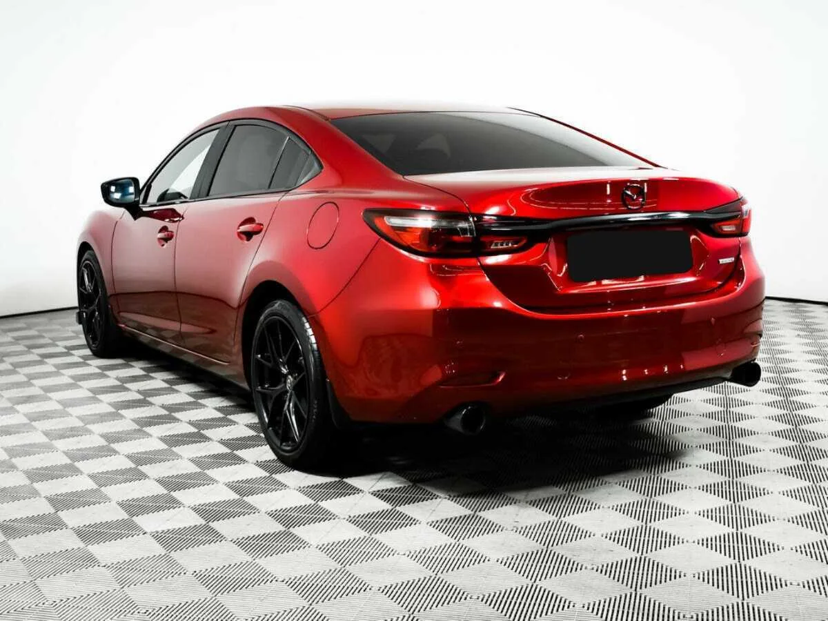 Mazda 6