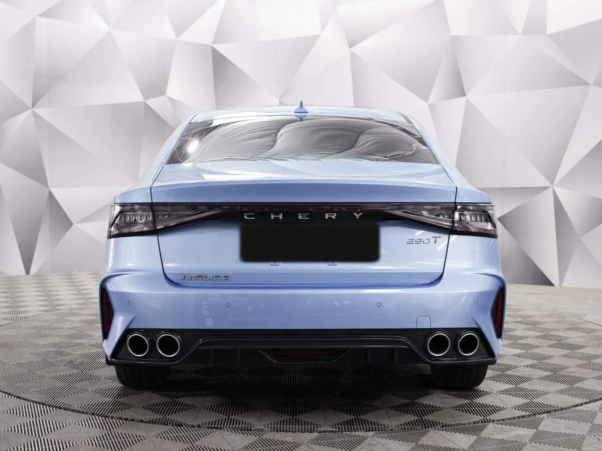 Chery Arrizo 8