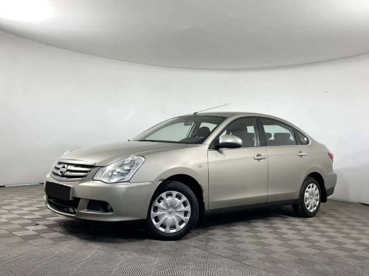 Nissan Almera