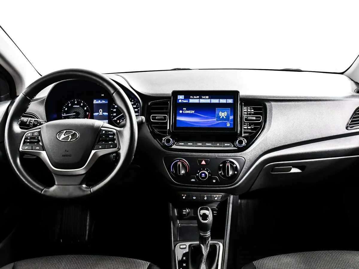 Hyundai Solaris