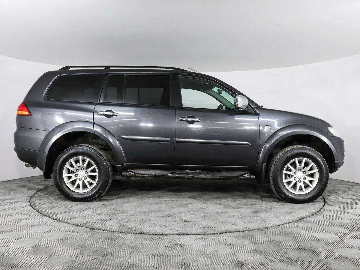 Mitsubishi Pajero Sport