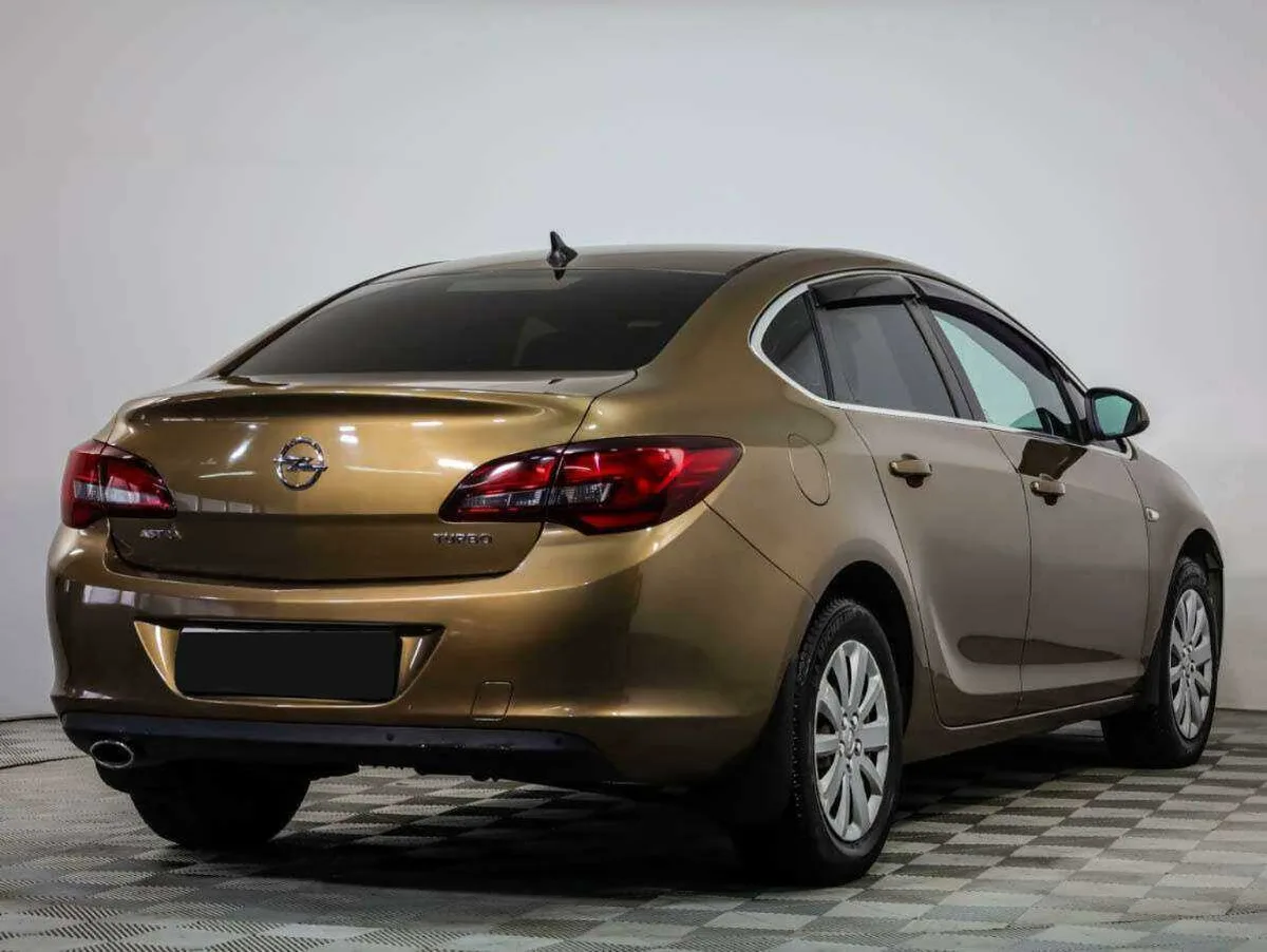 Opel Astra