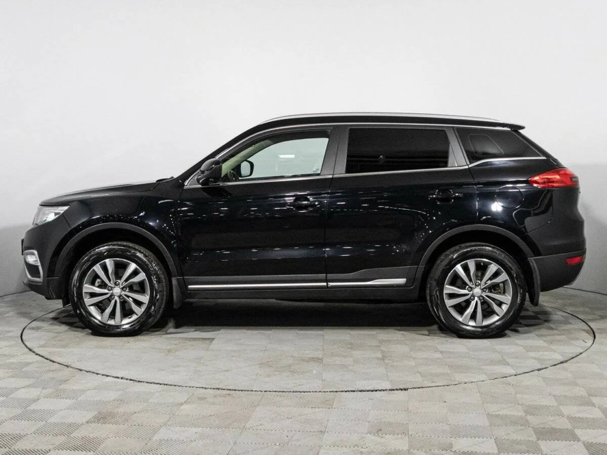 Geely Atlas