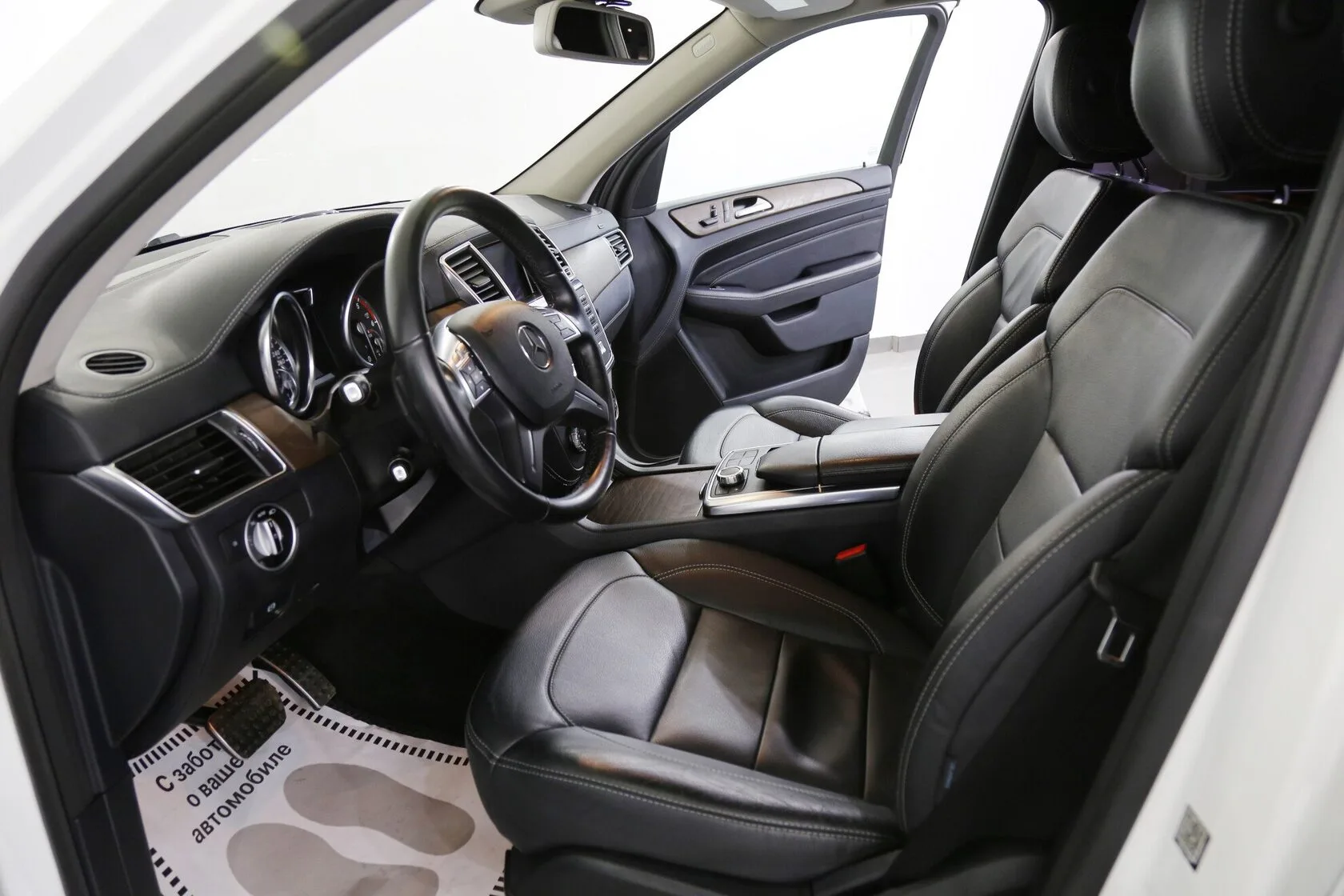 Mercedes-Benz M-Класс