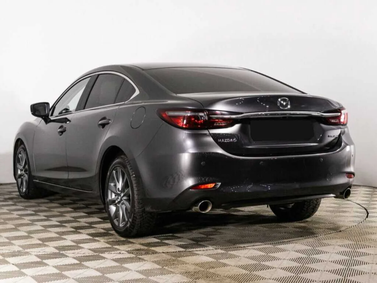 Mazda 6