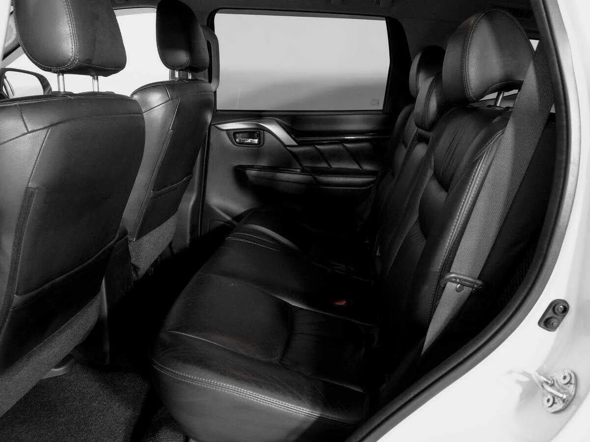 Mitsubishi Pajero Sport