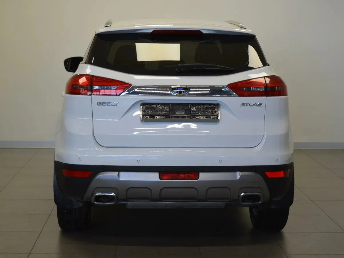 Geely Atlas