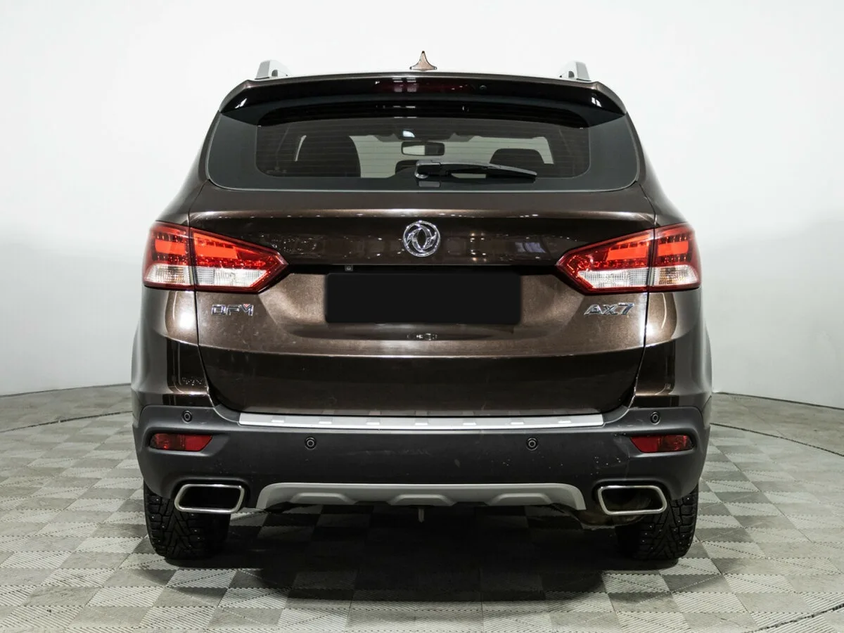 Dongfeng AX7