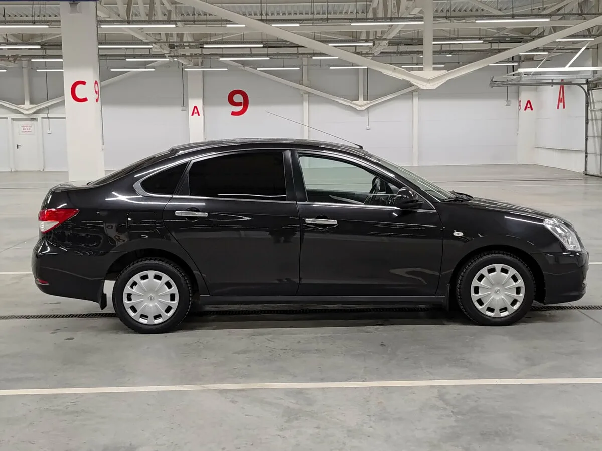 Nissan Almera