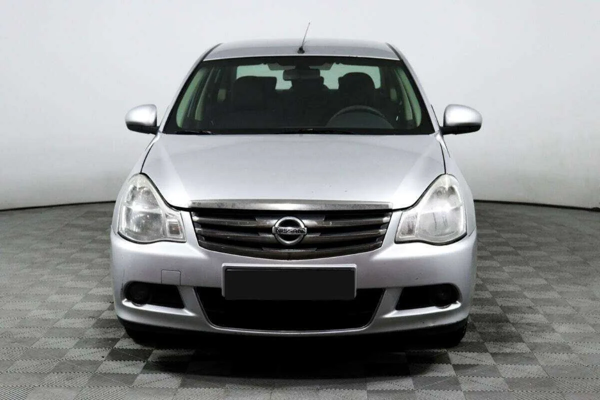 Nissan Almera