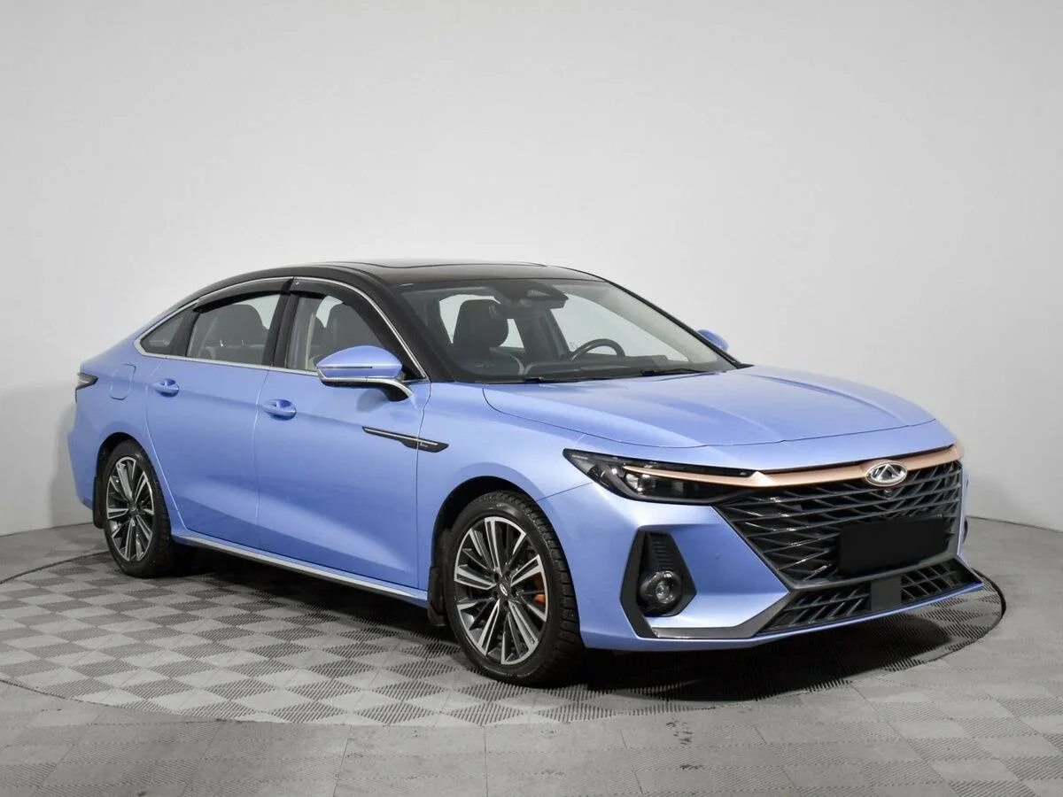 Chery Arrizo 8