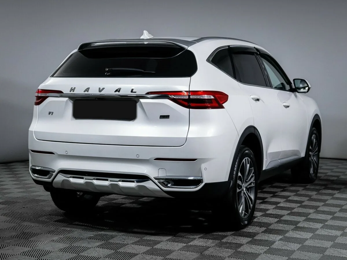 Haval F7