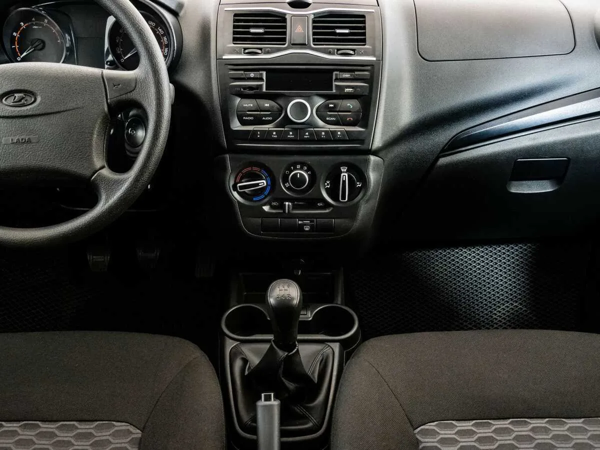 LADA (ВАЗ) Granta