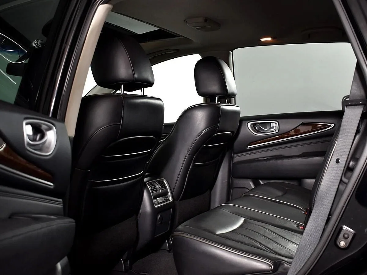 Infiniti JX