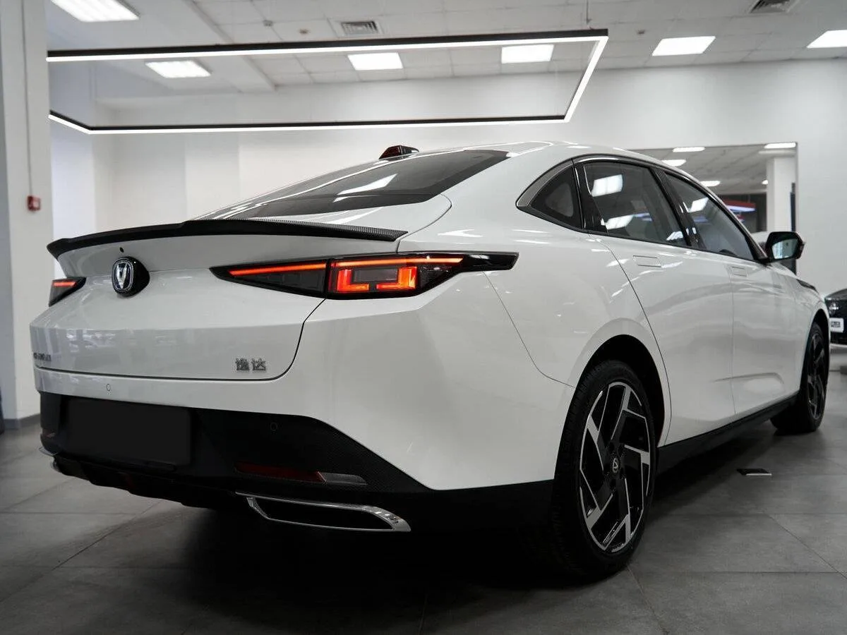 Changan Lamore