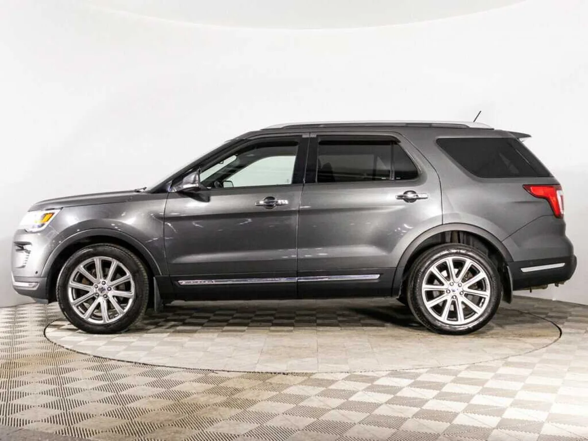Ford Explorer