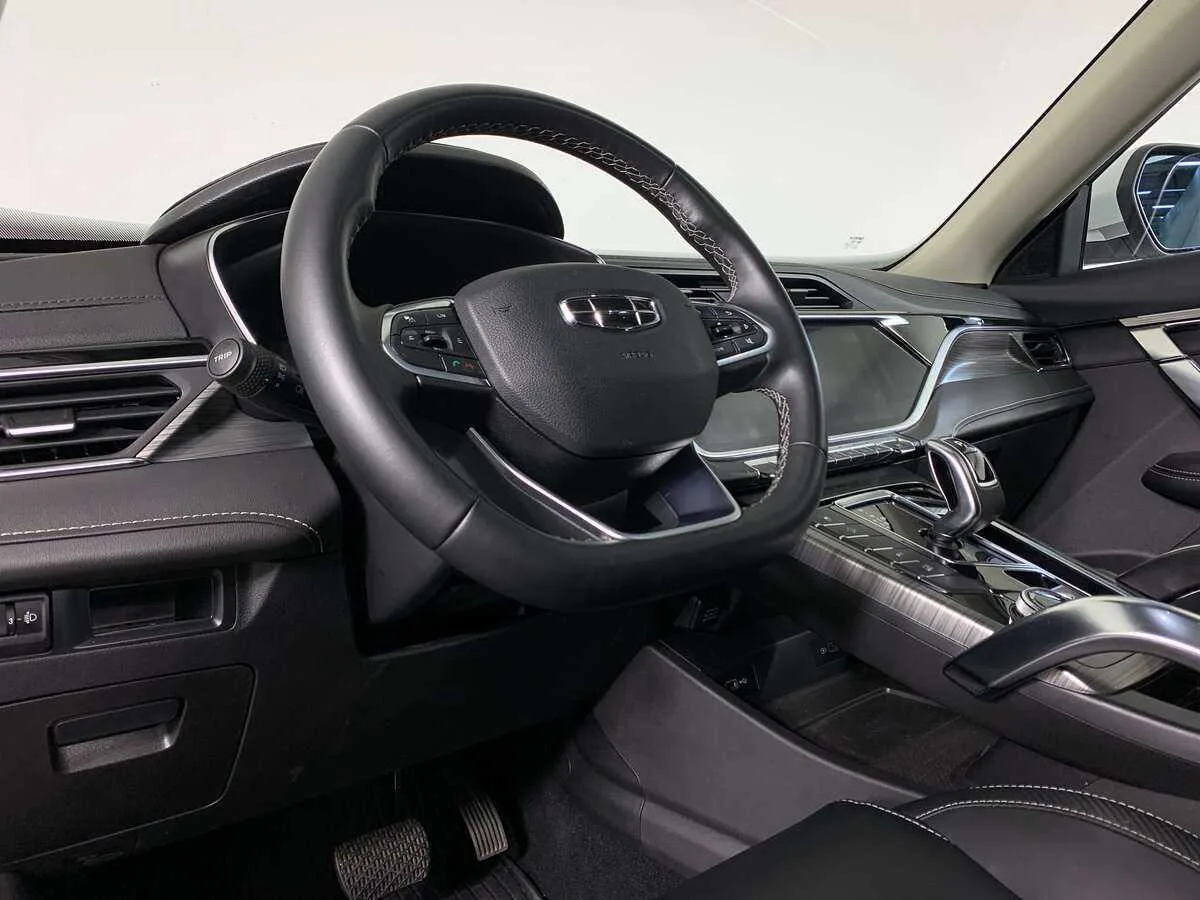 Geely Atlas Pro