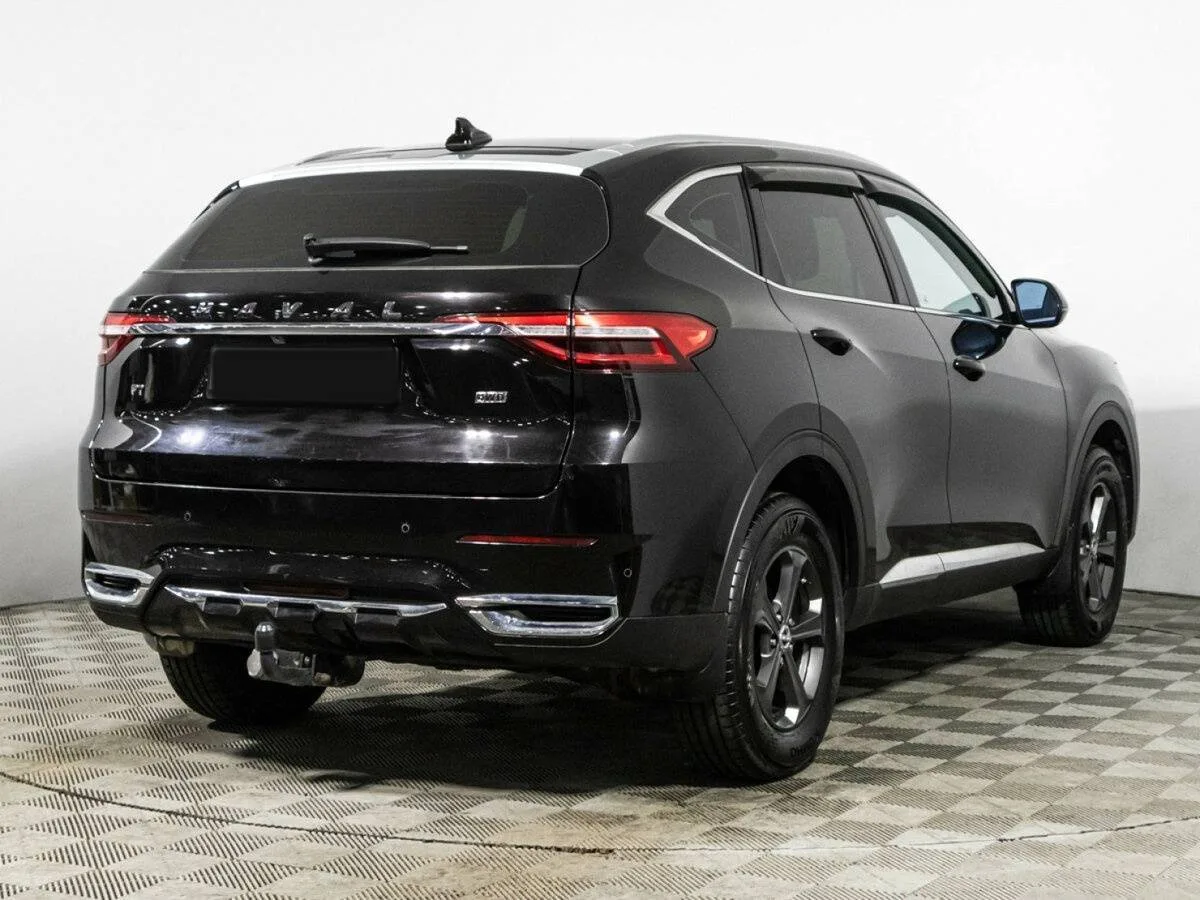 Haval F7