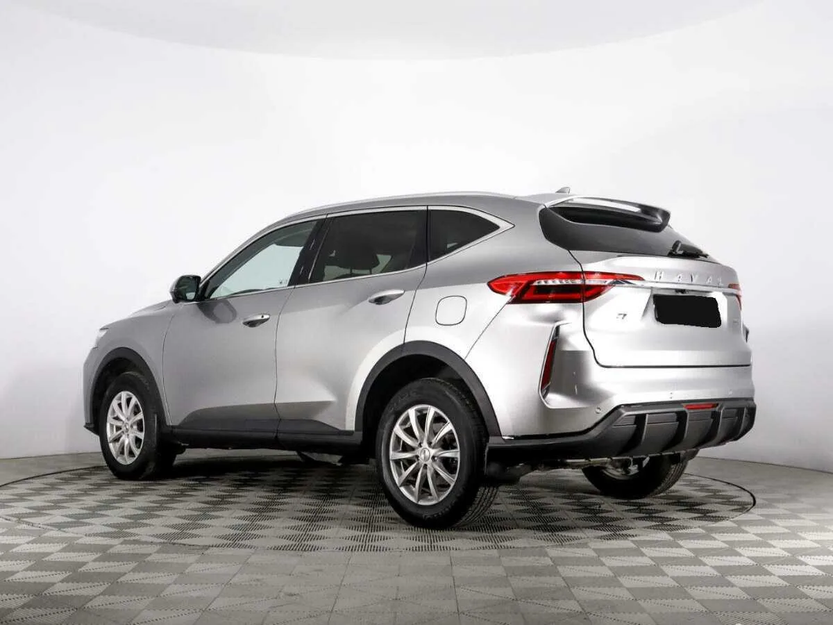 Haval F7