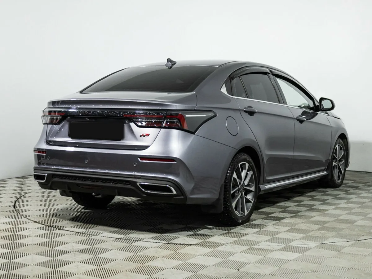 Omoda S5