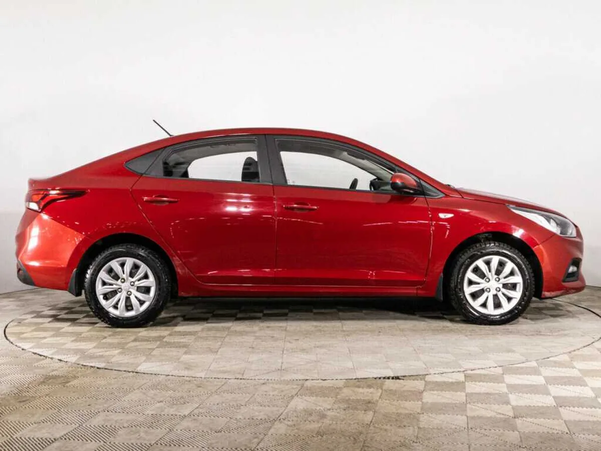 Hyundai Solaris