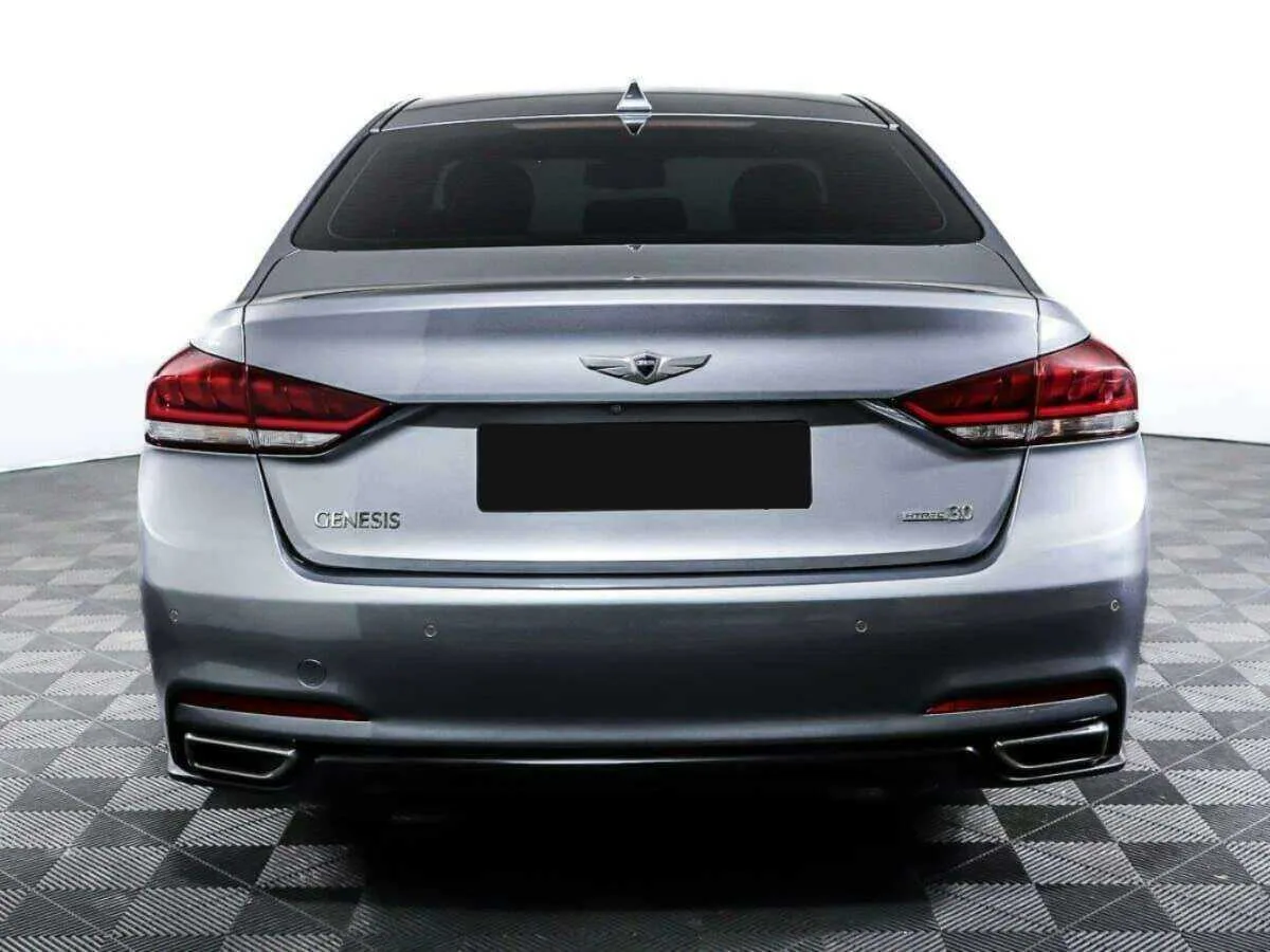 Hyundai Genesis
