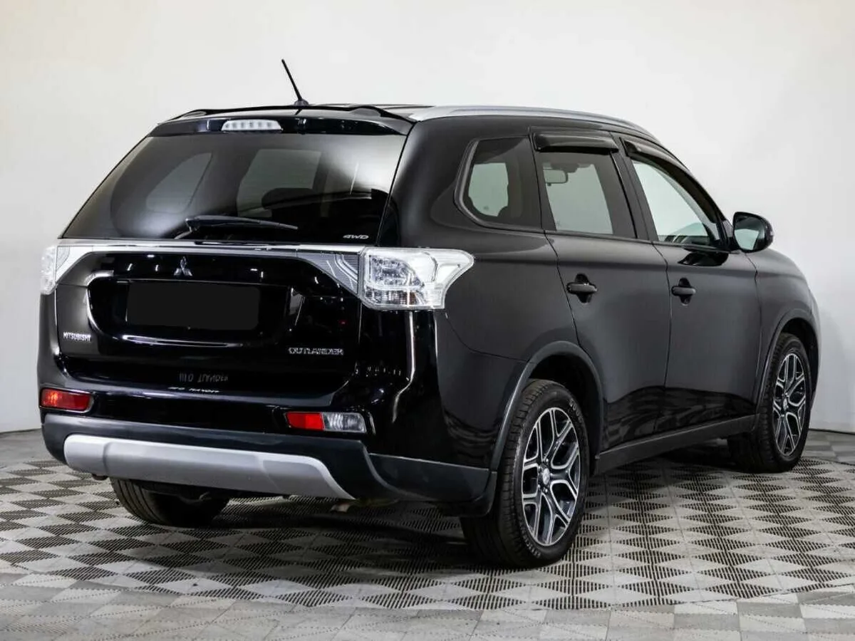Mitsubishi Outlander