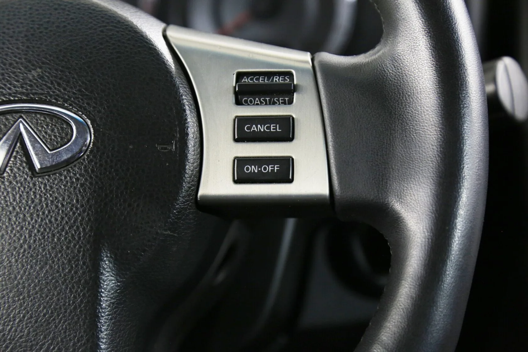 Infiniti FX