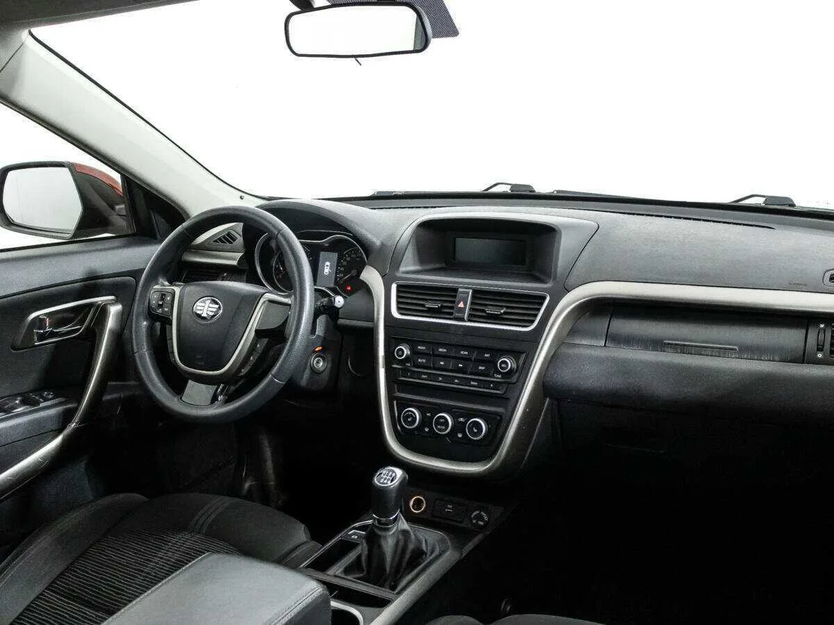 FAW Besturn X80