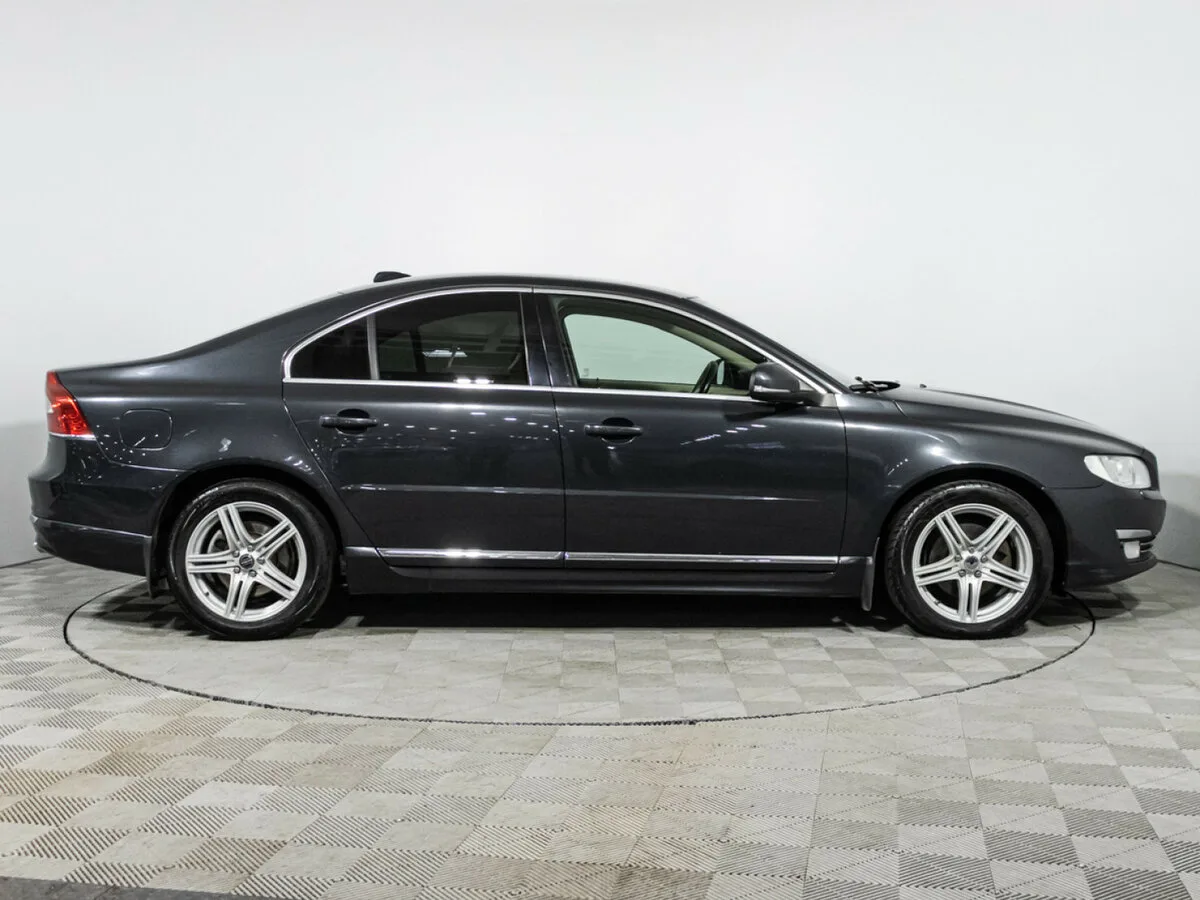 Volvo S80