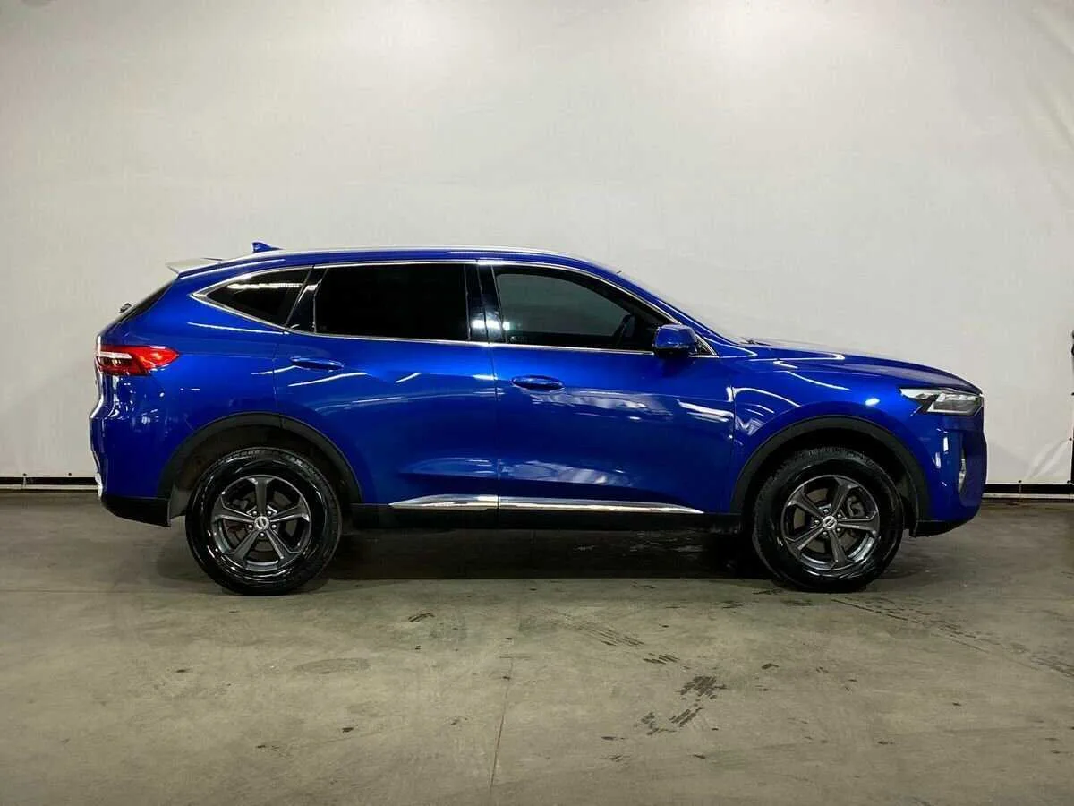 Haval F7