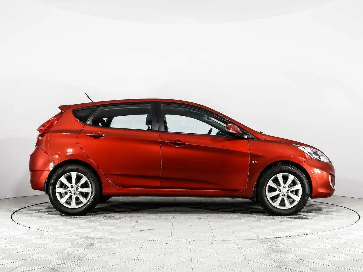 Hyundai Solaris