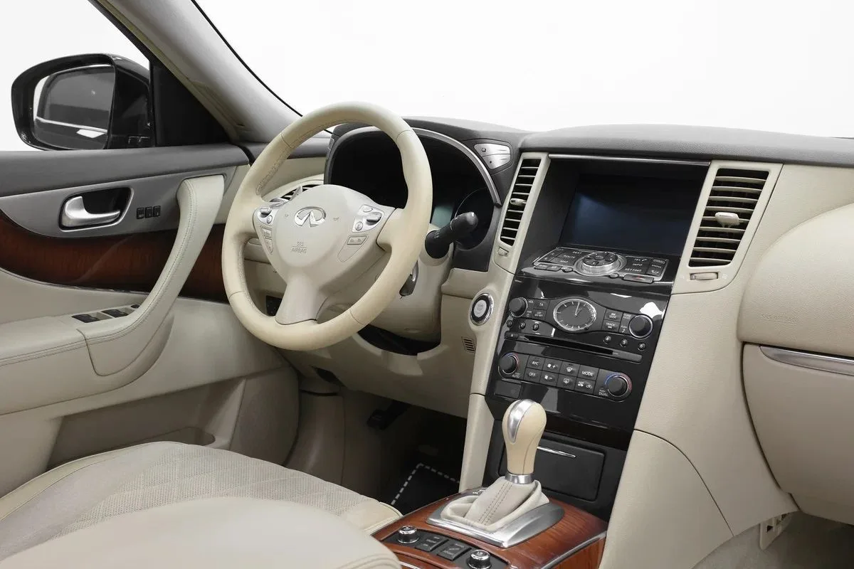 Infiniti FX