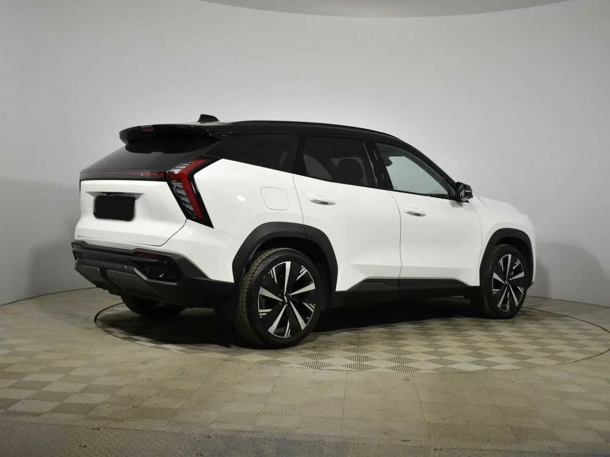 Geely Atlas
