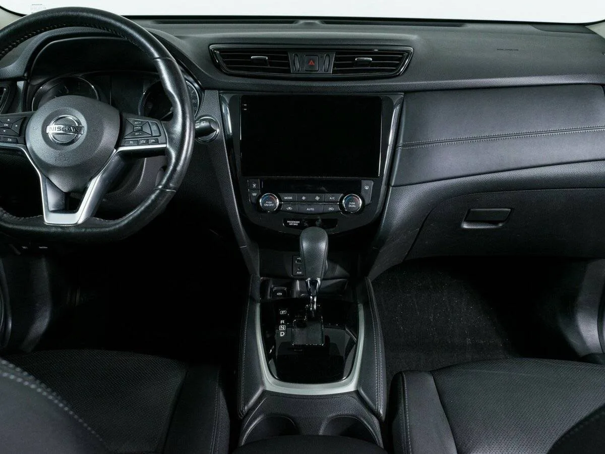 Nissan X Trail