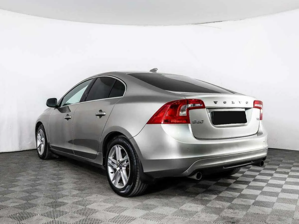 Volvo S60