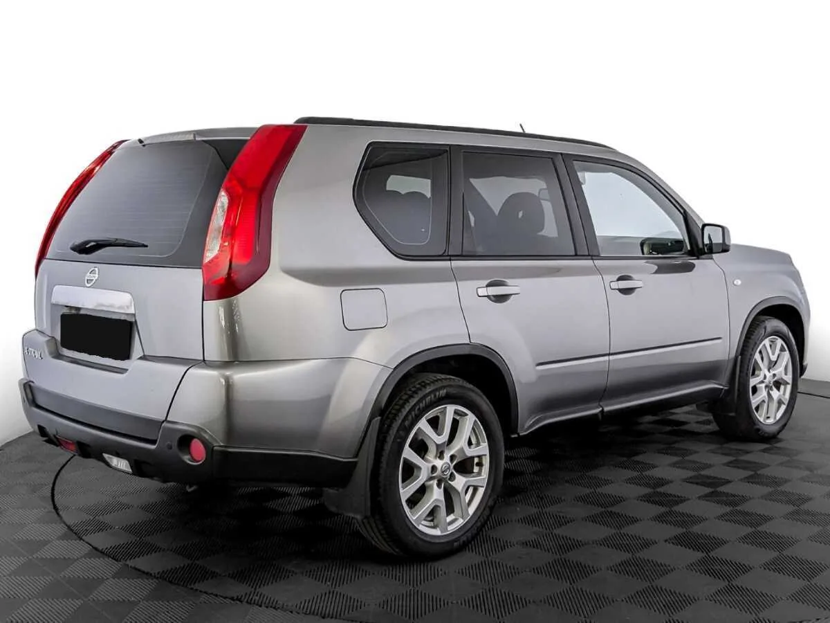 Nissan X Trail