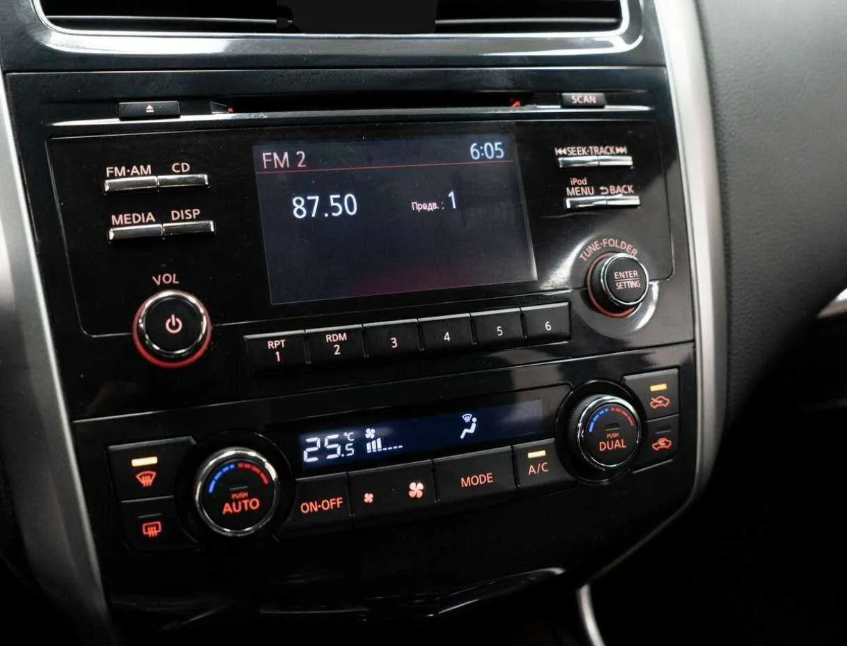 Nissan Teana