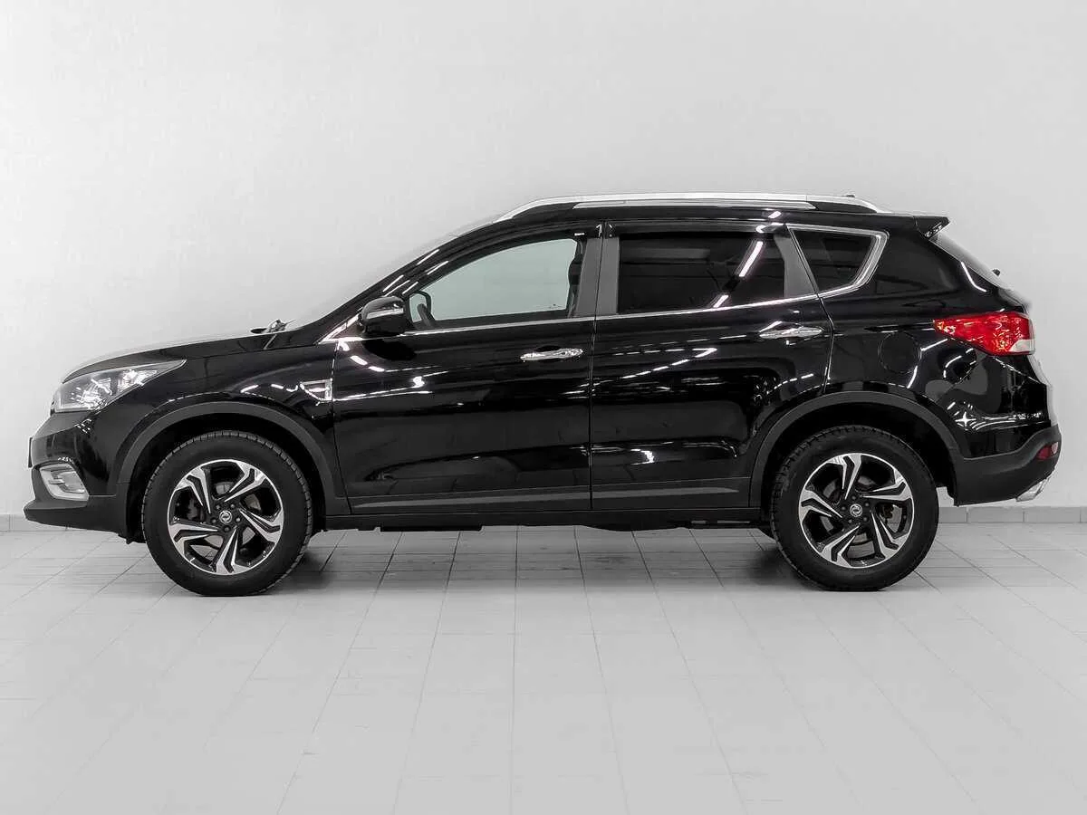 Dongfeng AX7