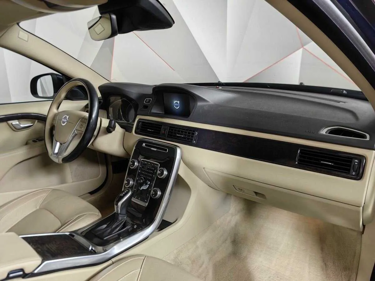 Volvo S80