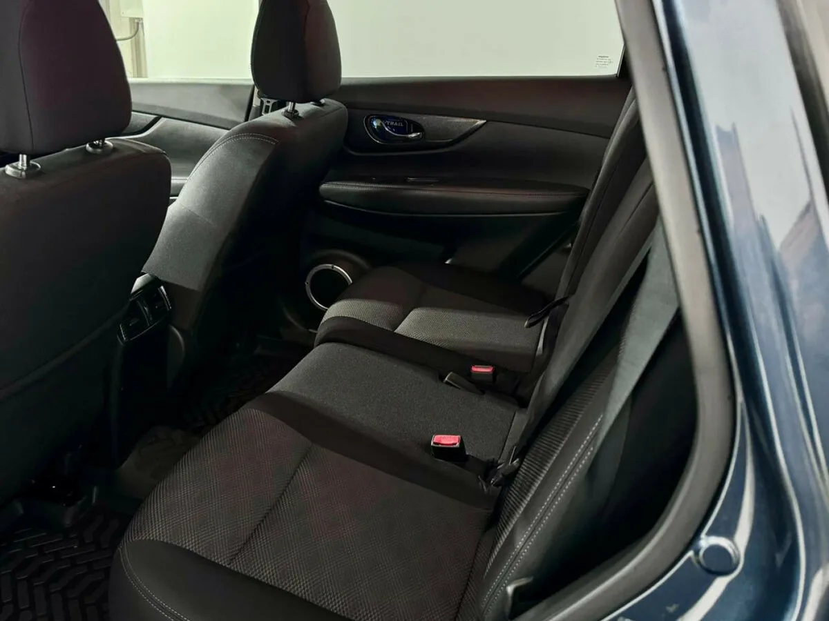 Nissan X Trail