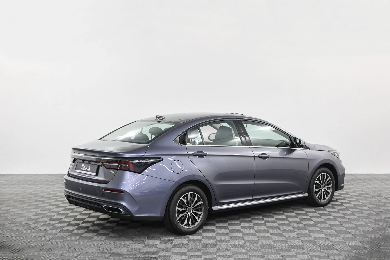 Omoda S5