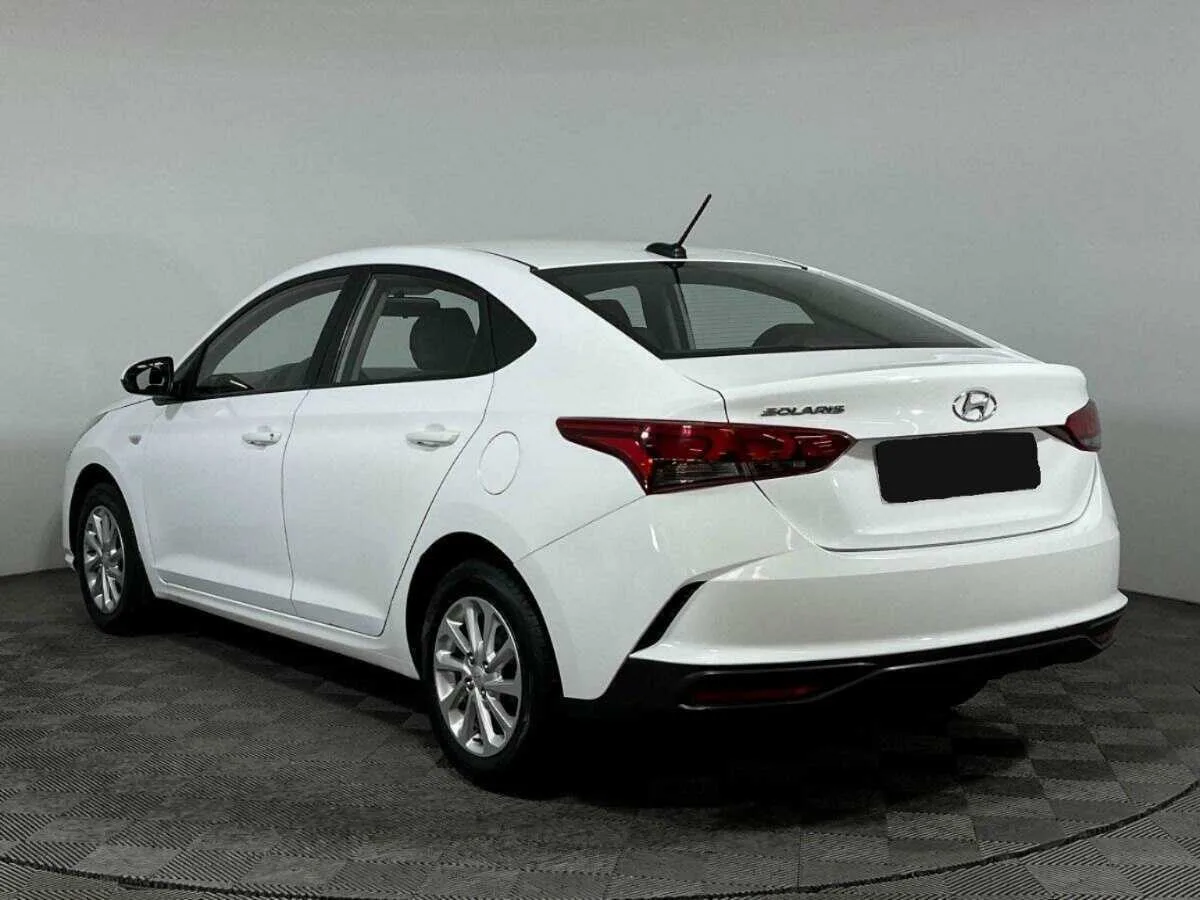 Hyundai Solaris