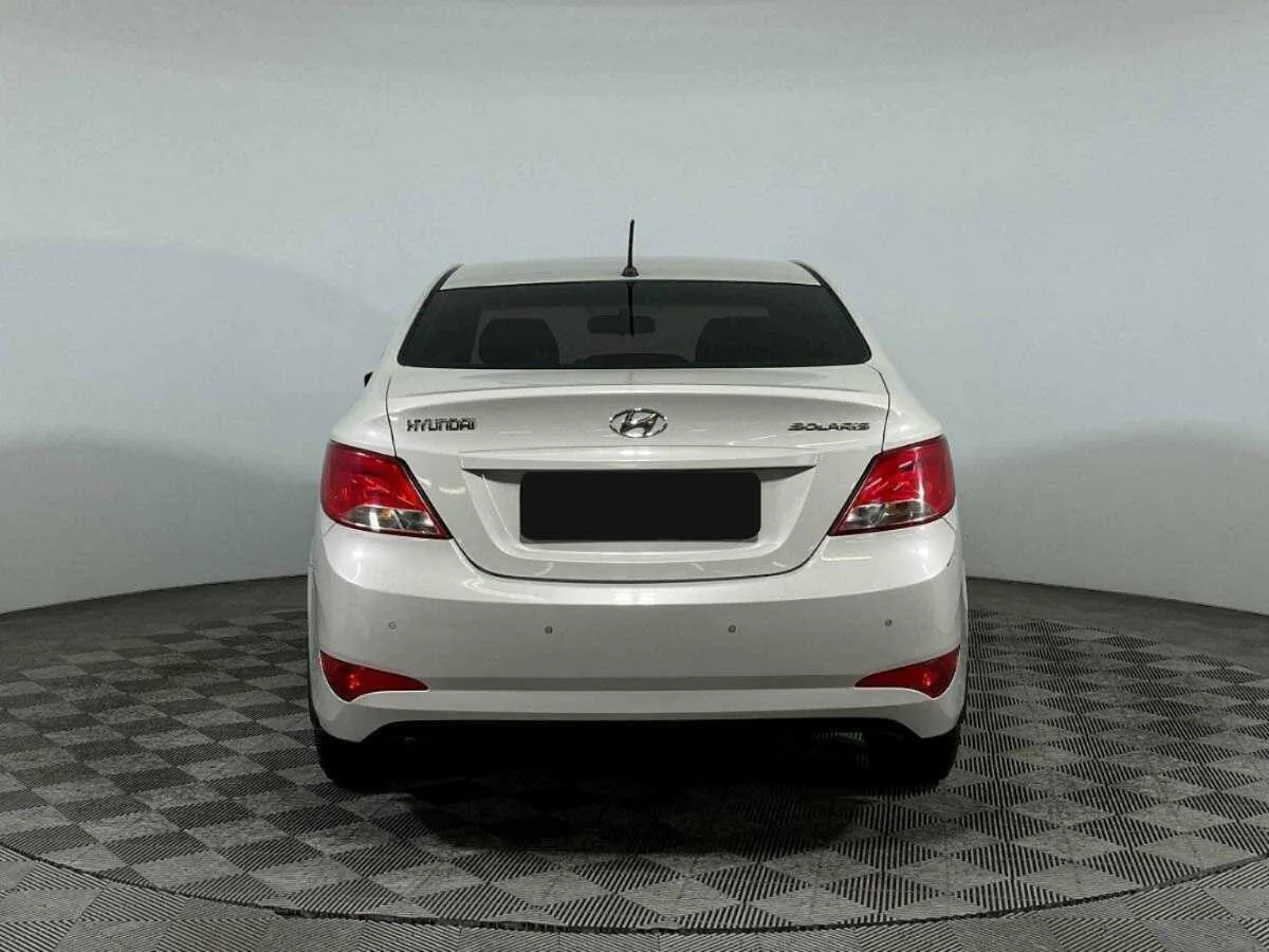 Hyundai Solaris