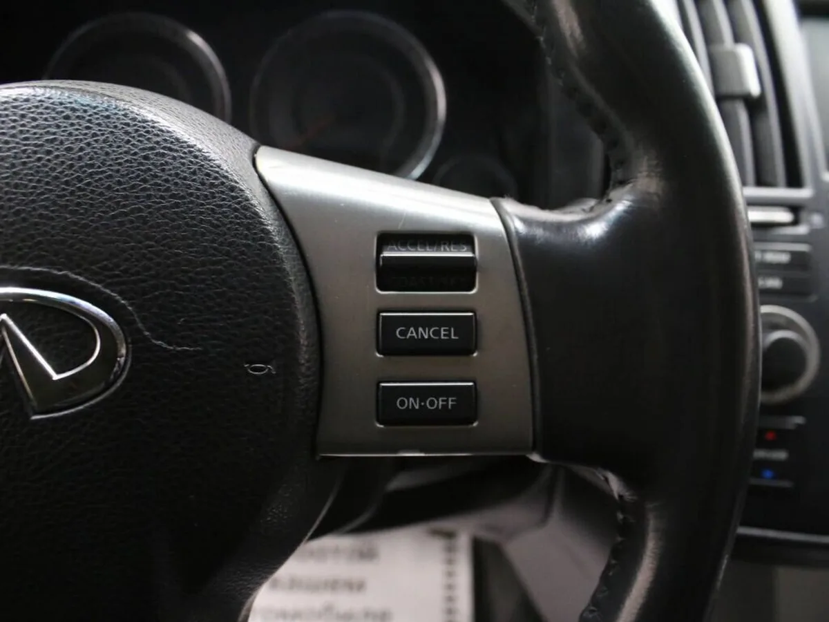 Infiniti FX