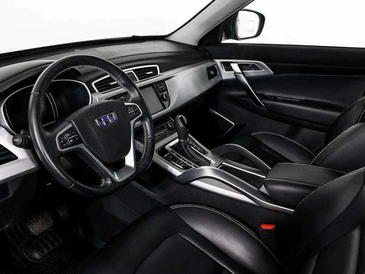 Geely Atlas