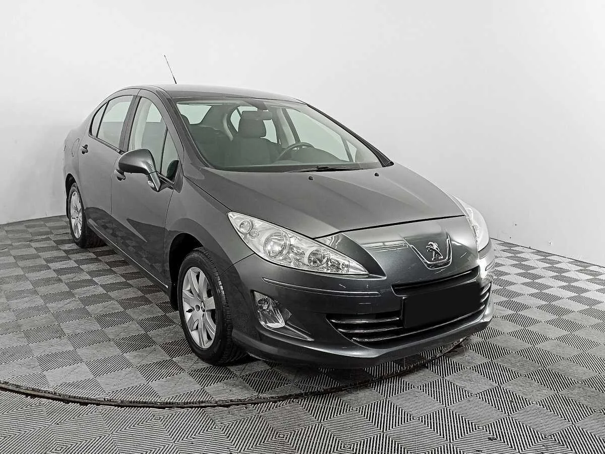 Peugeot 408