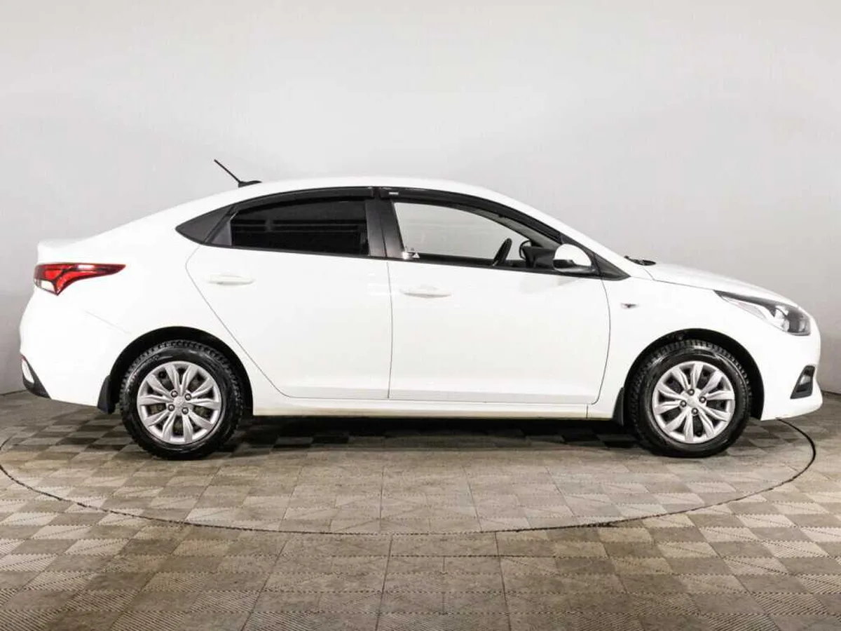Hyundai Solaris